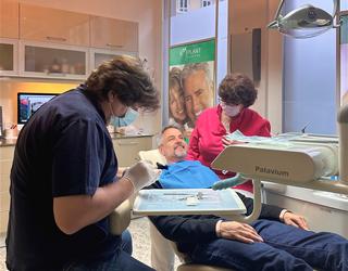 clinique dentaire genève, implants dentaires genève, dentiste ge