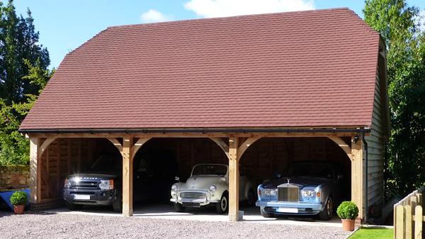 Oak garage