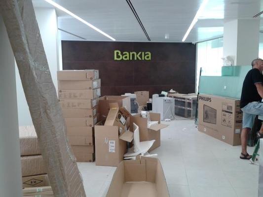 Montaje mobiliario Bankia Mudanzas Valencia CPT