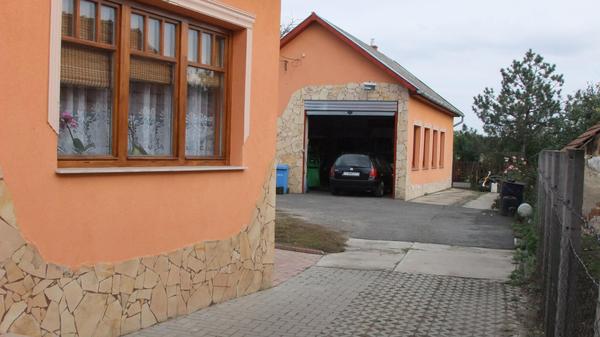 Em-autószervíz képe