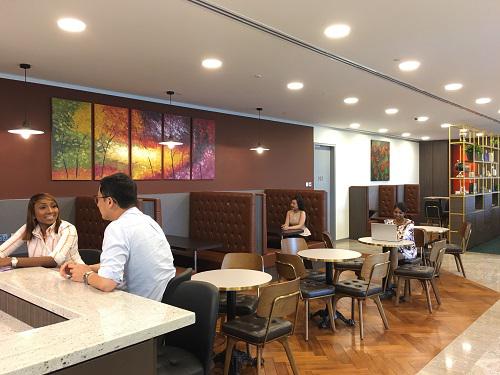Servcorp - The Metropolis Tower 2的图像