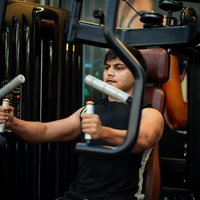 Gymnasium Fitness Zone के चित्र