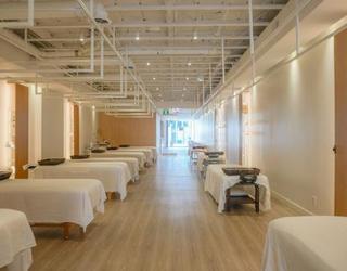 Image de Osteo Tuina Massage Therapy Toronto Dundas and Spadina