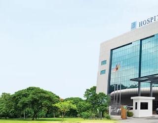 Building Front - Beacon Hospital