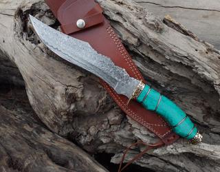 Damascus hunting knife
