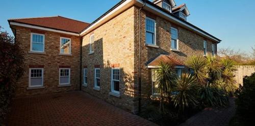 Image of School House | Elysium Healthcare