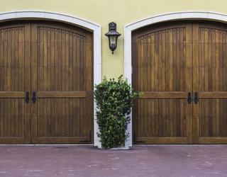 Residential garage doors