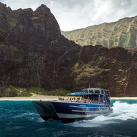 Image of Makana Charters