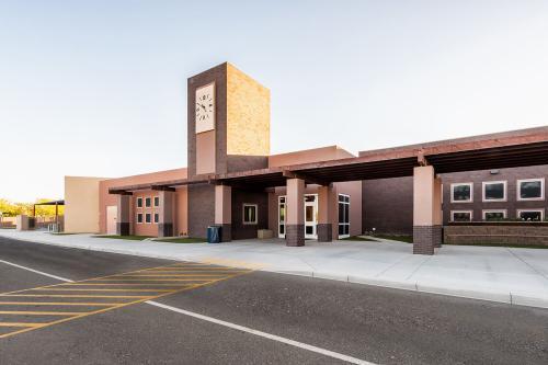 Image of Legacy Traditional School - Queen Creek