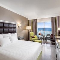 Hilton Alexandria Corniche photo