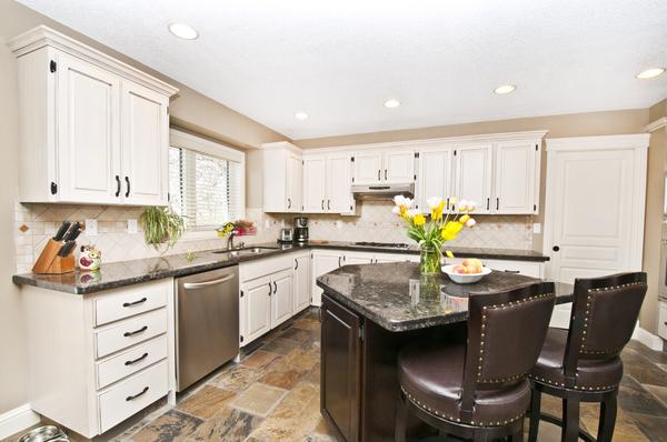 cabinet painters calgary