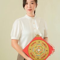 Image of Master Mandy Lim - 玄鼎易经风水命理馆 - Singapore