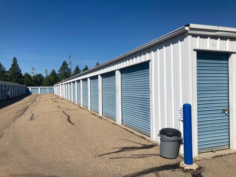 Image of Mini Mall Storage