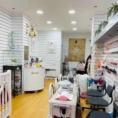 Image de Xin Xin version ongles