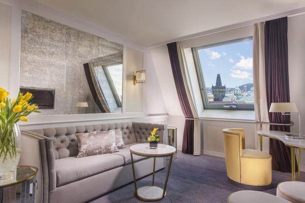 King Executive Suite