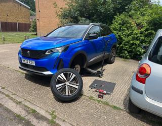 Image of Express Mobile Tyres - Mobile Tyre Fitting Oxford