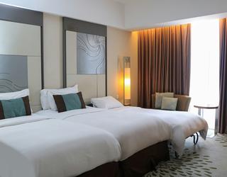 Εικόνα από NANI NANI HOME - ΚΟΥΡΤΙΝΕΣ ΣΙΔΗΡΟΔΡΟΜΟΙ ΚΟΥΡΤΙΝΟΞΥΛΑ AIRBNB