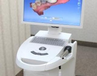 Image of Derek H. Tang, DDS