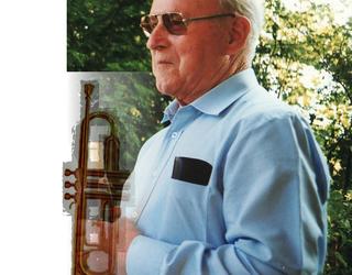 Mein Vater mit seinem Lieblingsinstrument