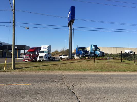 Image of Gerry's Truck Centre LTD