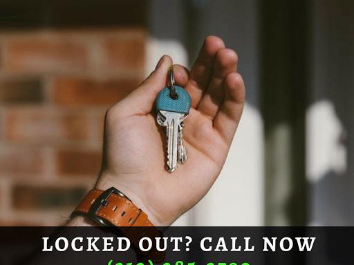 24-7 Speedy Locksmith Chicago is available for you