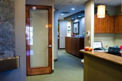 Image of Green Valley Dentistry - Drs. Zac Soard, Clothier, Day