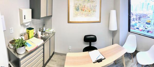 JM Nutrition Nutritionist and Dietitian Toronto Office Interior
