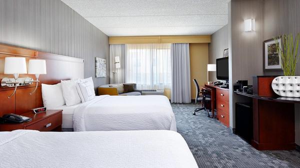 Image of Courtyard by Marriott Phoenix North/Happy Valley