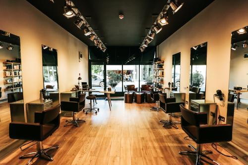 Image of Hair@261