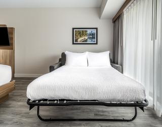 Image of Atrium Hotel Vancouver