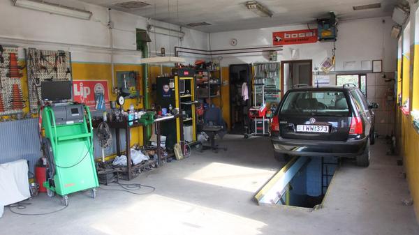 Em-autószervíz képe