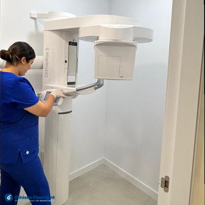 Imagen de Clínica Dental Cleardent Granada Genil