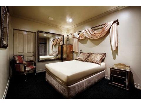 Image of Le Boudoir