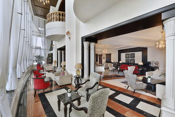 The Oak Lounge
