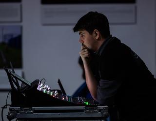 Zdjęcie dla: HighSoundPro - Nagłośnienie | Oświetlenie | Sprzęt DJ | Technika