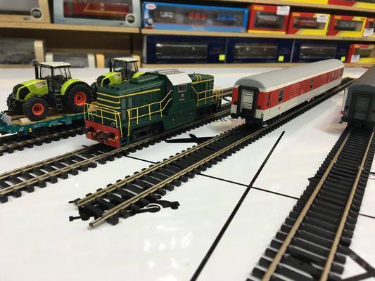 Image of Hearns Hobbies - Plastic Model Kits