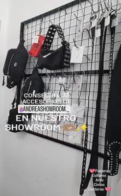 Imagem de Andrea Showroom - INDUMENTARIA Y ACCESORIOS