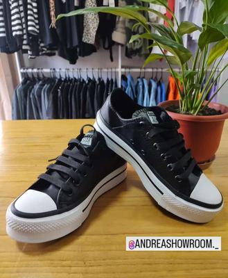 Imagem de Andrea Showroom - INDUMENTARIA Y ACCESORIOS
