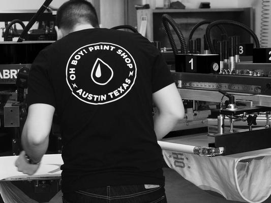 Custom T-shirt Shop