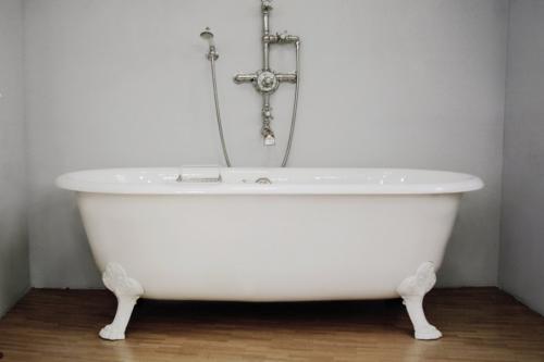 Image de Baignoire Budget Inc