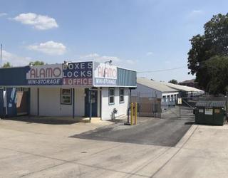 Image of Alamo Mini-Storage - Bandera