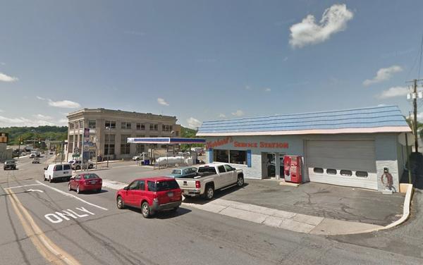 Roadside View Exterior of Harharts Service Station, Inc