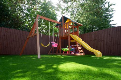 Image of My Lovely Lawn London