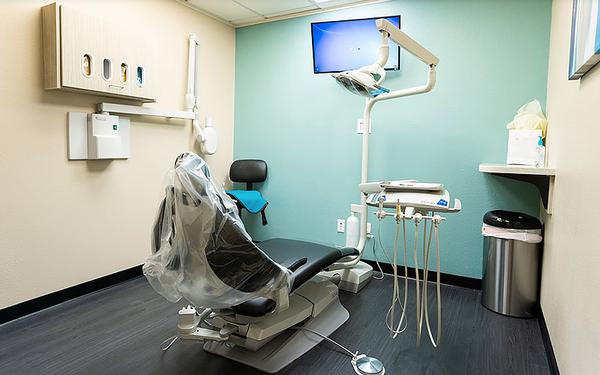 Image of Smile Dental Clinics