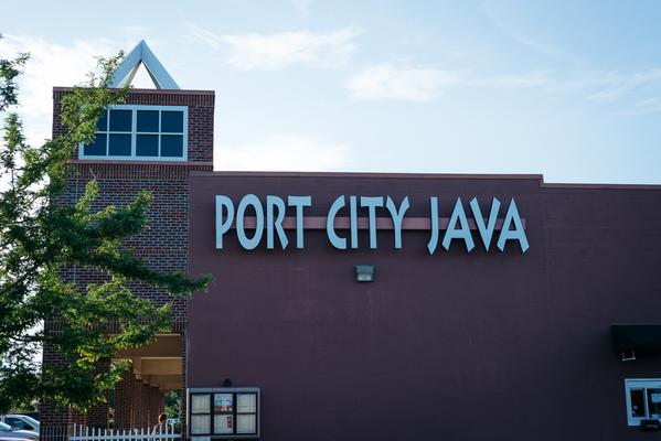 Foto 19 di Port City Java