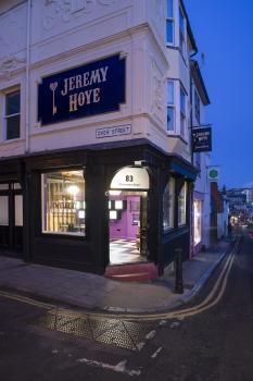 Image of Jeremy Hoye Jewellery