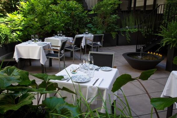 Restaurant Terrace