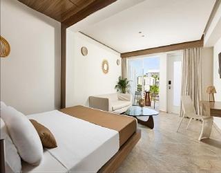 Εικόνα από So White Beach Resort